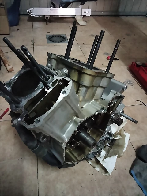 Motor sin culatas Motor sin culatas