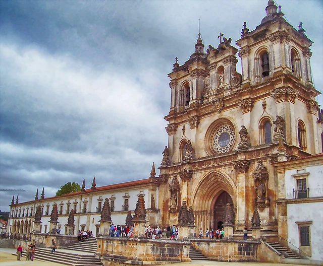 Monasterio de Alcobaça, Portugal Monasterio de Alcobaça, Portugal
