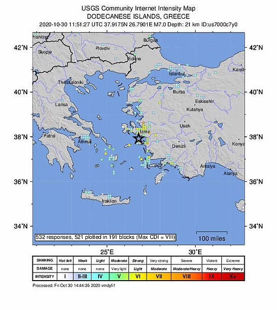 terremoto-de-magnitud-7-en-la-costa-turca-del-mar-egeo-y-tsunami-288681-2