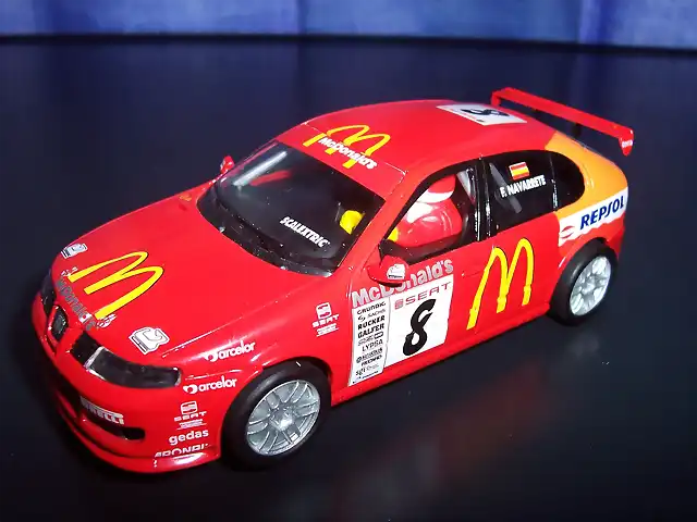 SEAT LEON-Scalextric