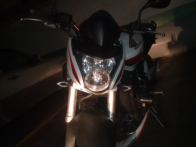 07042012215 07042012215