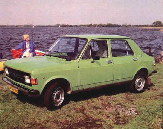 std_1978_zastava_1100_super std_1978_zastava_1100_super