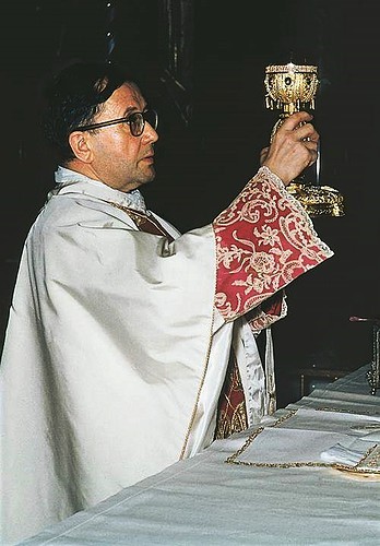 josemaria escriva misa caliz