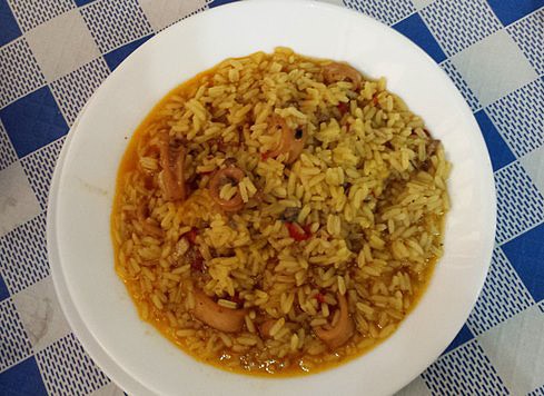 Arroz con chopitos