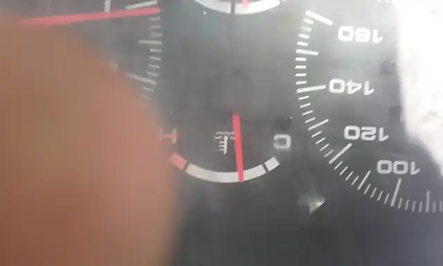 termostat cotxe calent