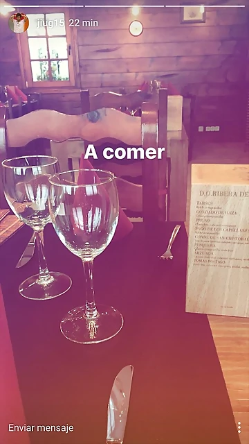 Hugo IG Stories 22-12-2016 (1) Hugo IG Stories 22-12-2016 (1)
