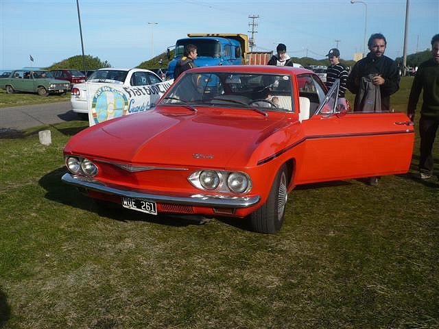 P1110591 (Small) P1110591 (Small)