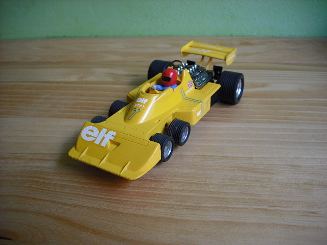 Tyrrell p-34 amarillo (1)