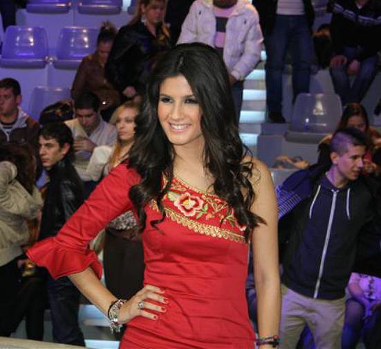 En la Gala de GH 14 (13-2-2013) (5) En la Gala de GH 14 (13-2-2013) (5)
