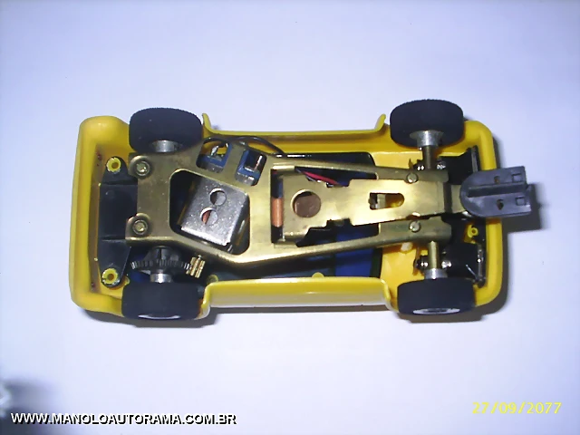 Fiat 131 Amarillo chasis aluminio basculante Fiat 131 Amarillo chasis aluminio basculante