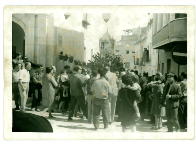 3 mayo hacia 1973.Francisco Mart?nez 3 mayo hacia 1973.Francisco Mart?nez