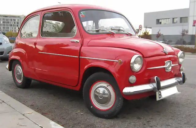 Seat 600 D 3.png