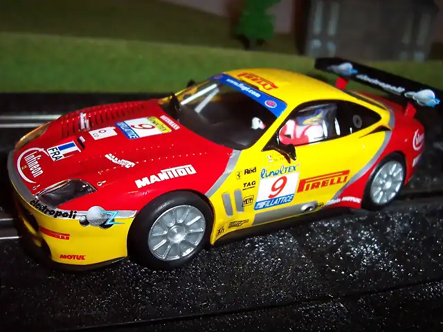 FERRARI 550 MARANELLO SCALEXTRIC