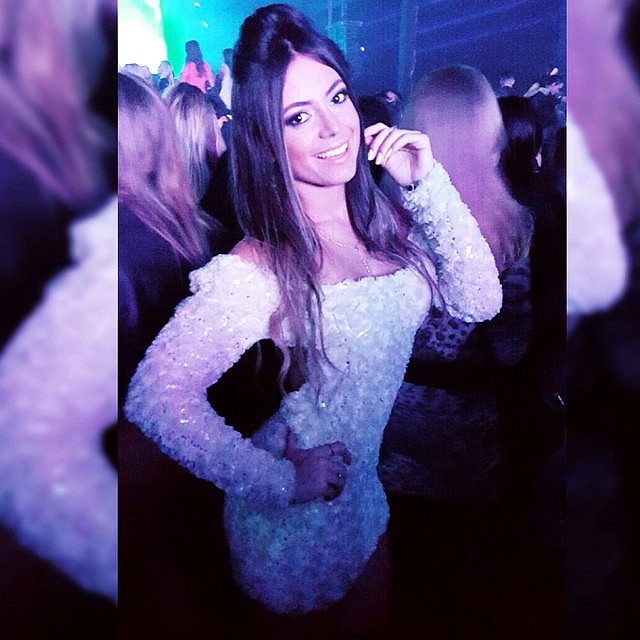 joycesferrer_2015-06-25_12-09-26 joycesferrer_2015-06-25_12-09-26