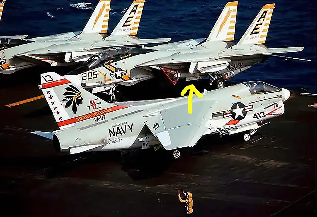 110566fbc0A-7 E, 159977, AE-413, VA-87, USS America  1976