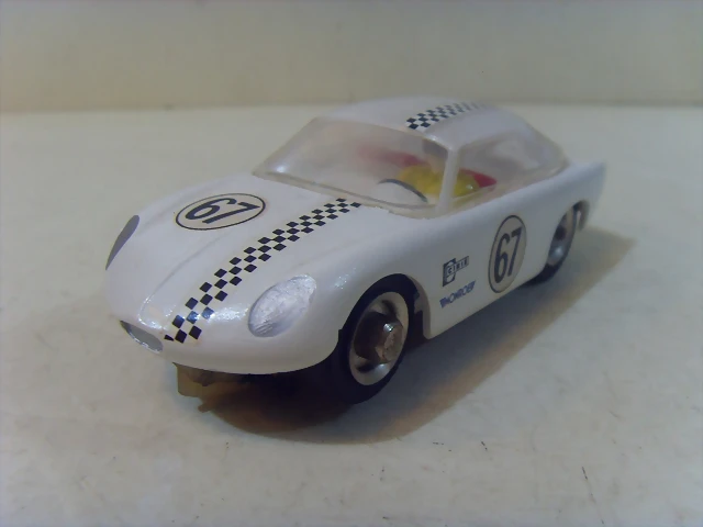 carrinho-autorama-estrela-interlagos-berlineta-willys-branca-922001-MLB20266196646_032015-F carrinho-autorama-estrela-interlagos-berlineta-willys-branca-922001-MLB20266196646_032015-F