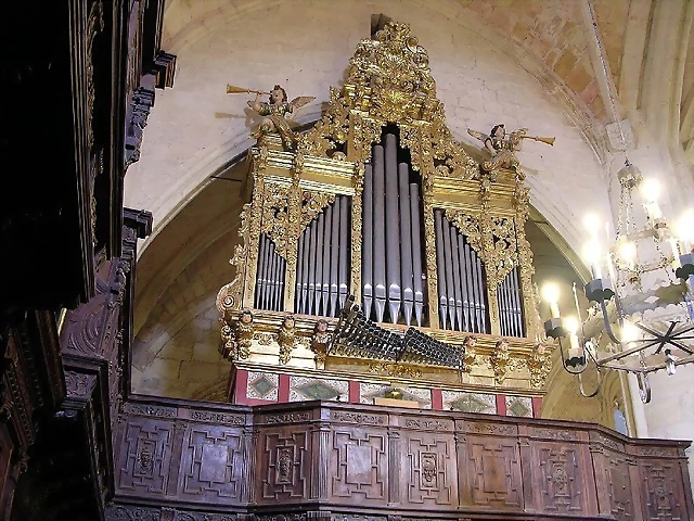 Belmonte organo colegiata Belmonte organo colegiata