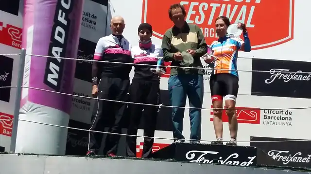 podium 2