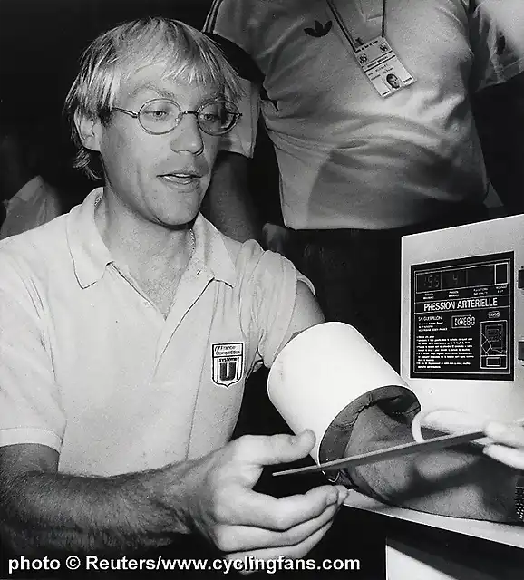 1986_tour_de_france_laurent_fignon_medical_checkup1a