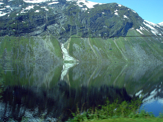 Reflejo del fiordo