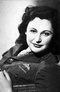 Nancy-Wake-una-valiente-mujer-de-armas-tomar-en-1945-Wikimedia-commons