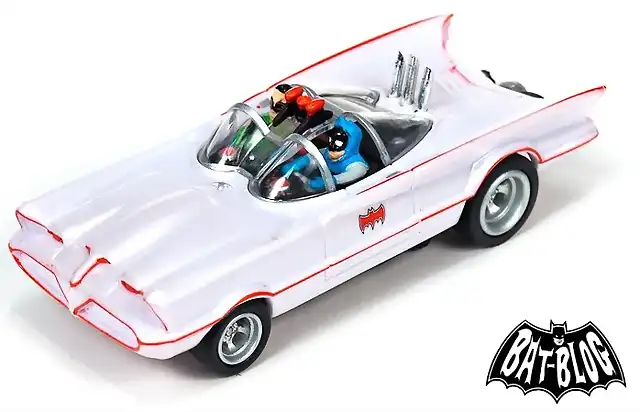 auto-world-white-1966-batmobile-batman-slot-car