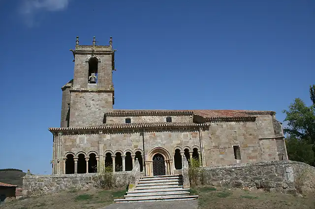 BURGOS REBOLLEDO DE LA TORRE (BURGOS) IGLESIA DE SAN JULIAN Y SANTA BASILISA. ROMANICA S.XII.