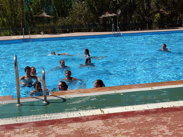 BAO EN LA PISCINA TRAS ENSAYO