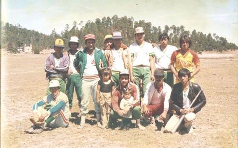 JUGADORES DE BEIS BOL EN 1983