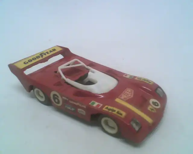 ferrari roja n?6