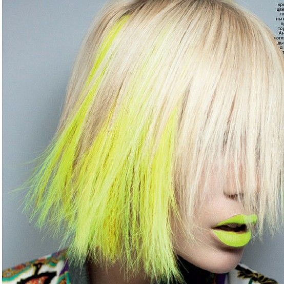 Tintes de Neon y Propuestas de Colores Mechas Amarillas