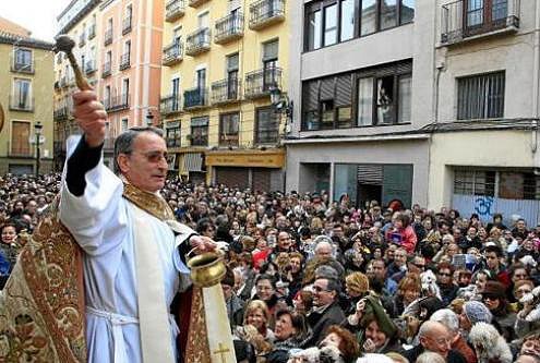 JESUS ECHA EL AGUA EL DIA DE S ANTON