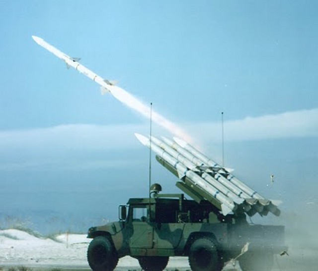 AIM-120_SLAMRAAM_CLAWS_Launch_from_Hummer