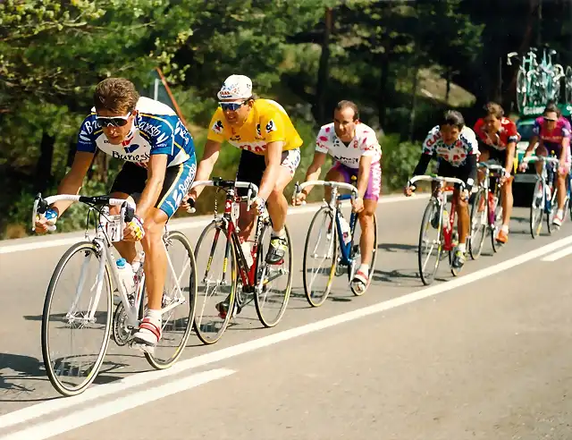 Perico-Vuelta1992-Rominger-Montoya-Cubino