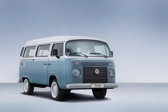 Volkswagen-Kombi-Last-Edition-addio-al-Bulli-01