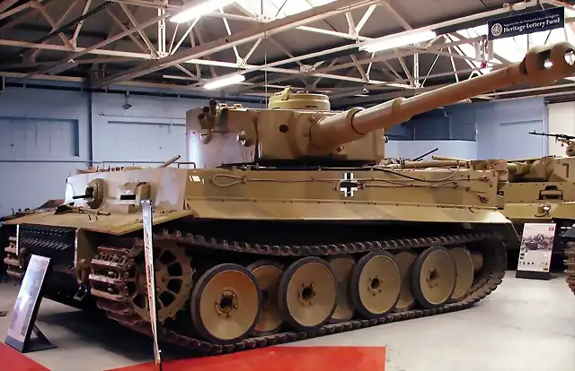 1280px-Tiger_I_2_Bovington