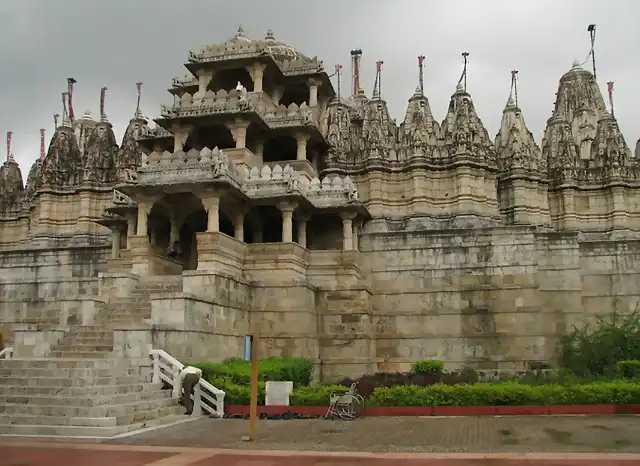 383 Udaipur temple Jagdish