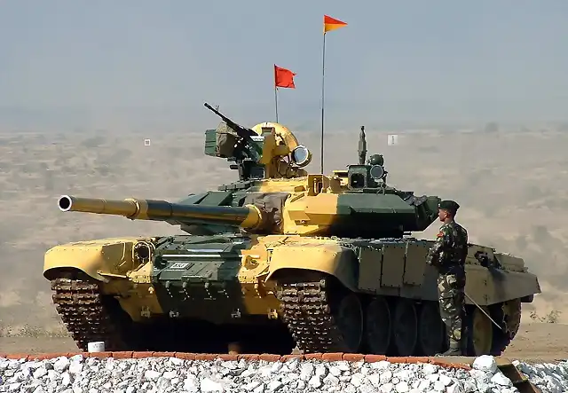 Ejrcito indio. Unidad acorazada equipada con T-90