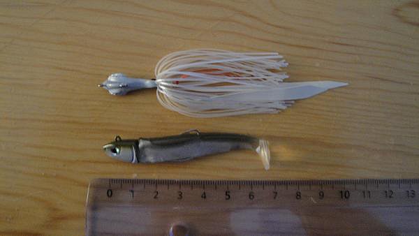 Thasis y Black Minnow Thasis y Black Minnow