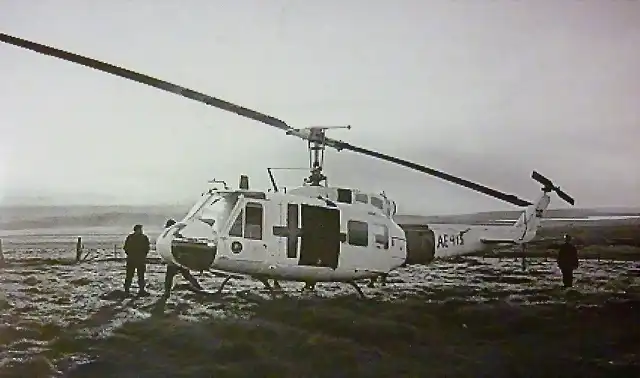 huey malvinas 4