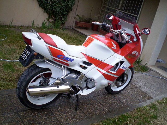 CBR M la D 007