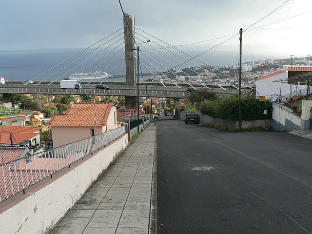 Rua do Comboio. Casi 2 km por encima del 20%.