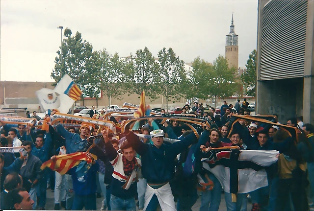 yomus zgz - vcf 90-91 bufandas calle yomus zgz - vcf 90-91 bufandas calle