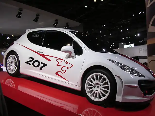 peugeot-207-rc-01