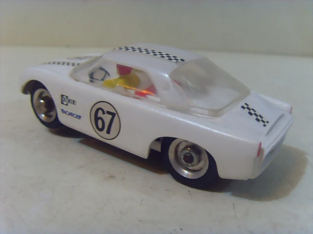 carrinho-autorama-estrela-interlagos-berlineta-willys-branca-317001-MLB20266197616_032015-F carrinho-autorama-estrela-interlagos-berlineta-willys-branca-317001-MLB20266197616_032015-F