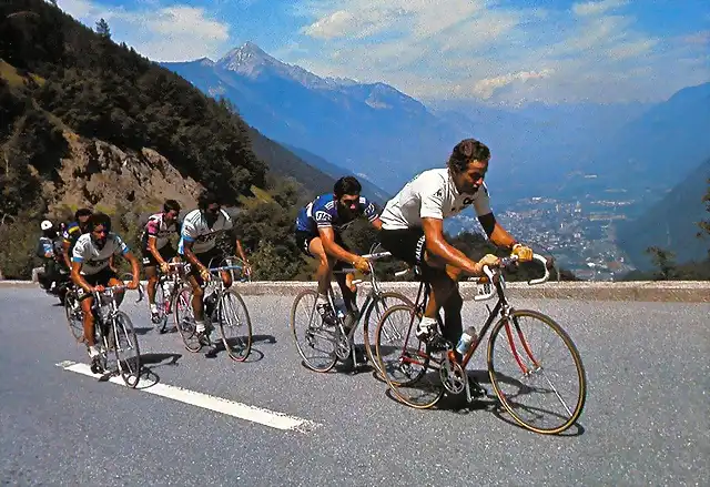 TOUR DE 1977-MERCKX-THURAU-AJA-AGOSTINHO- RAIMOND MARTIN-POZO-etapa morzine-chamonix