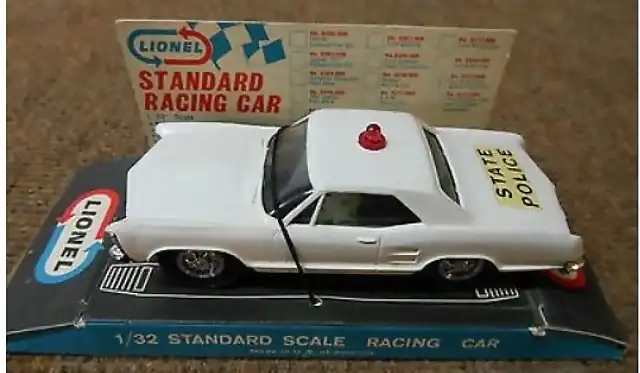 # 5215 white buick riviera police car1