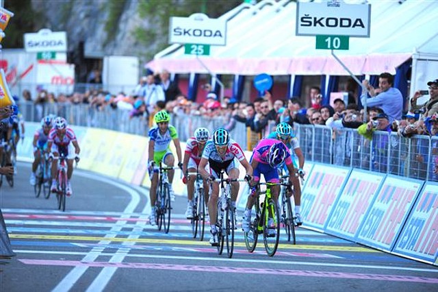 GIRO2011,ETAPA7,DE CERCQ,SCARPONI