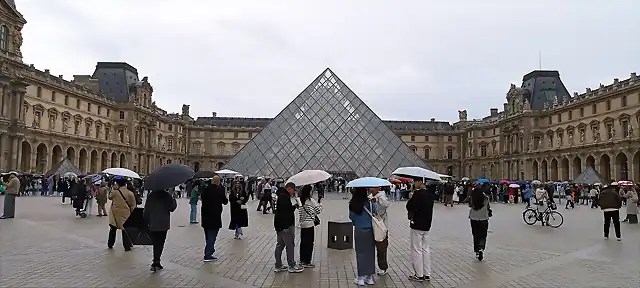 El louvre