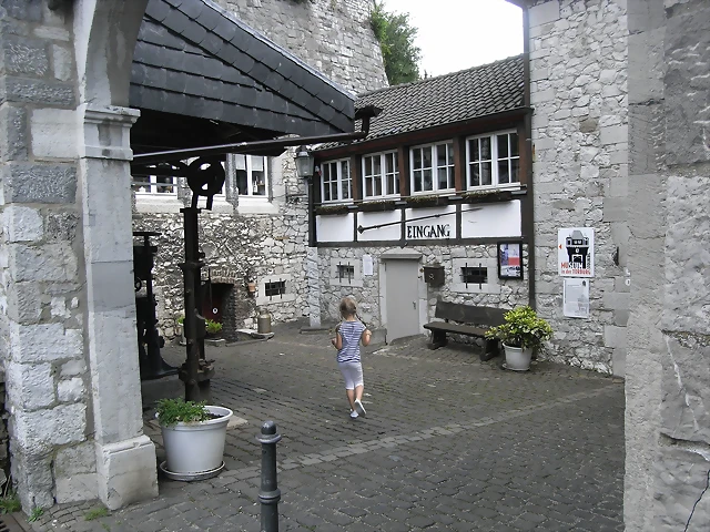 R0013670
